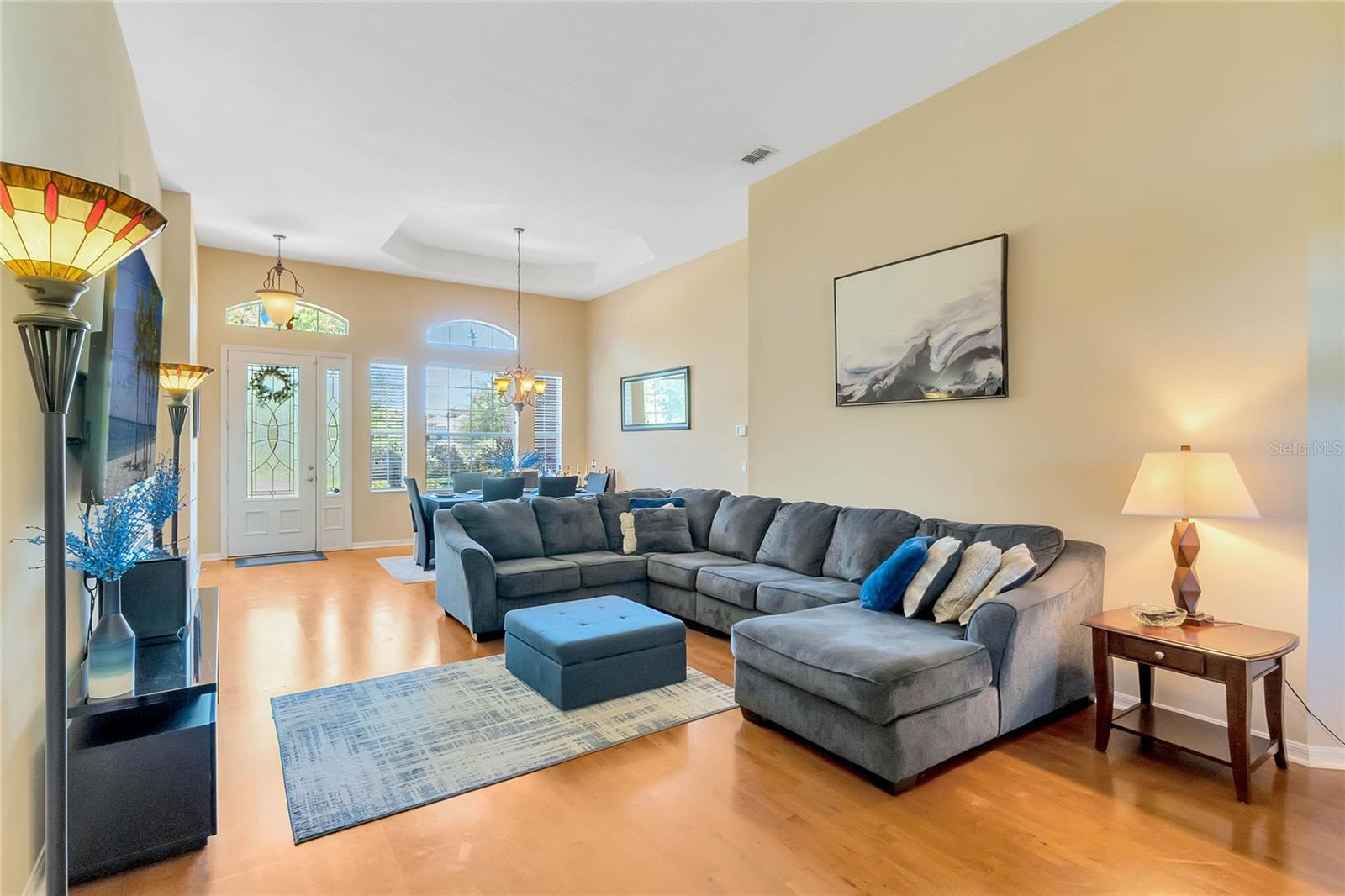 503 COURTLEA COVE AVE