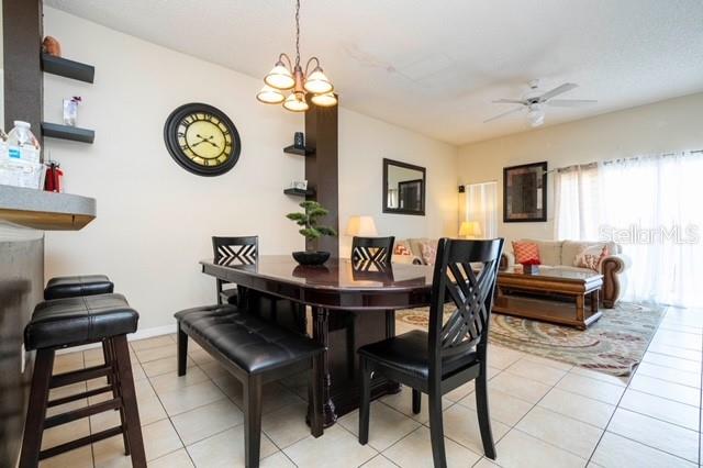 911 PARK TERRACE CIR