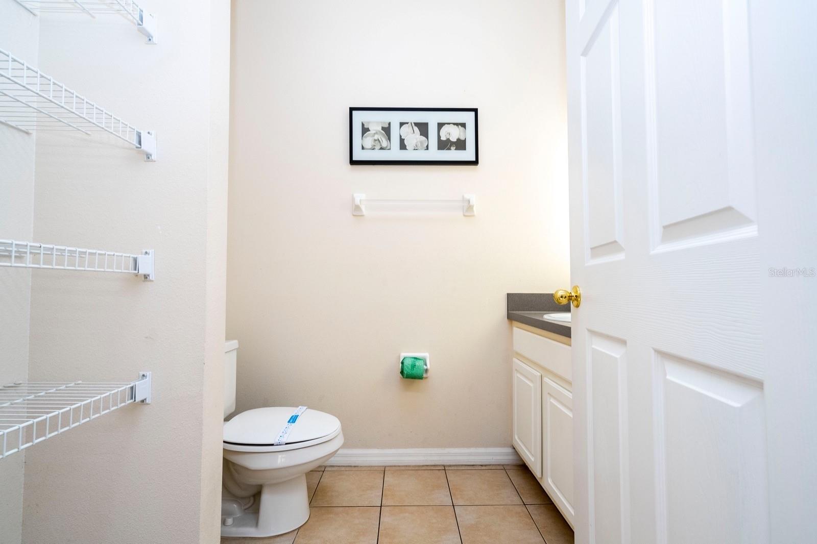 911 PARK TERRACE CIR