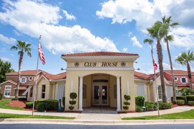 911 PARK TERRACE CIR