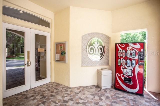 911 PARK TERRACE CIR