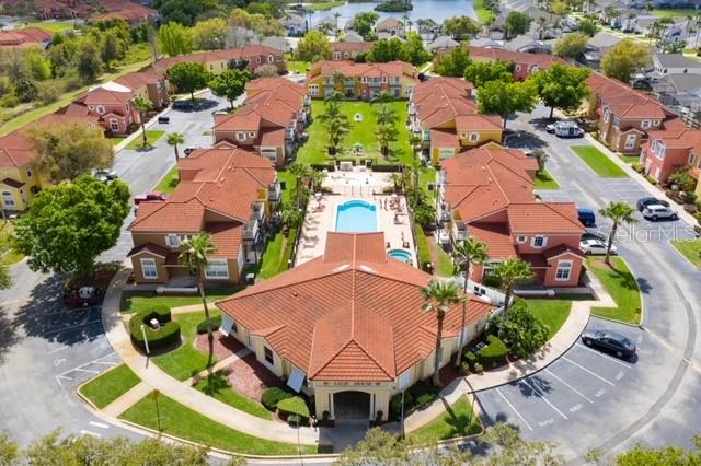 911 PARK TERRACE CIR