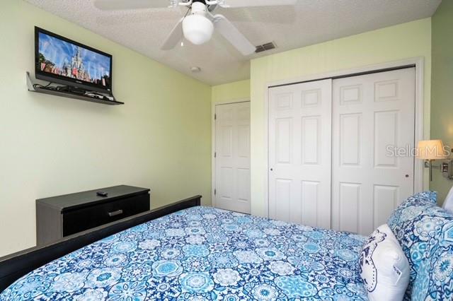 911 PARK TERRACE CIR