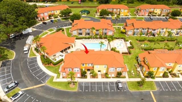 911 PARK TERRACE CIR