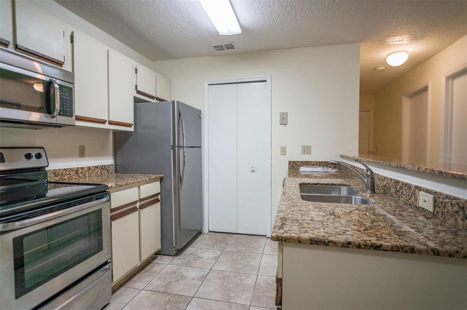 5974 WESTGATE DR #101