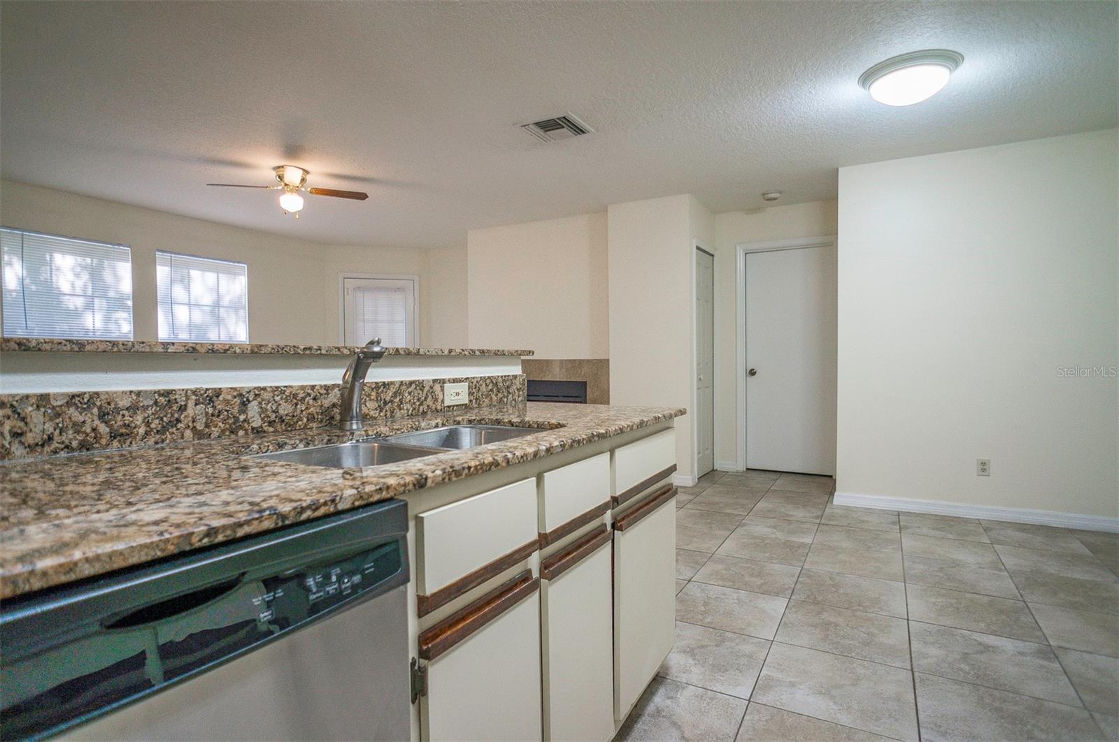 5974 WESTGATE DR #101