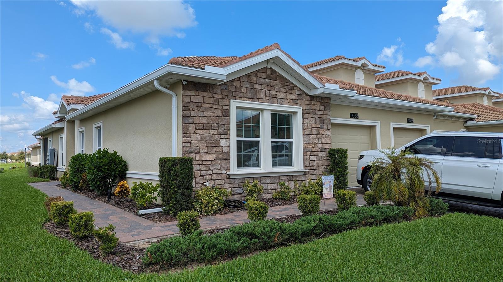 1068 BLACKWOLF RUN RD