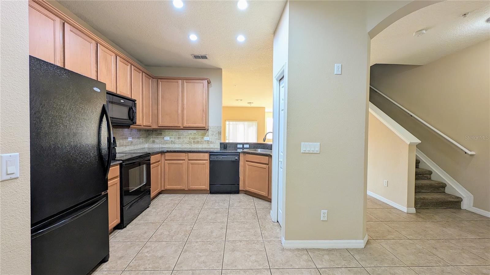 2749 OAKWATER DR #2749