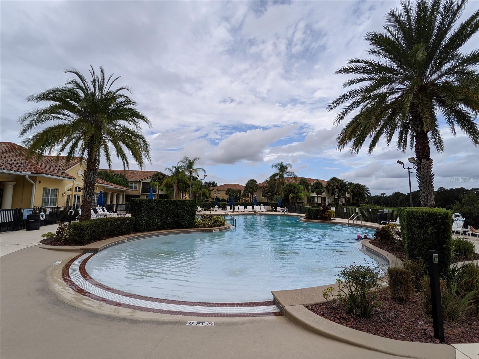 2749 OAKWATER DR #2749