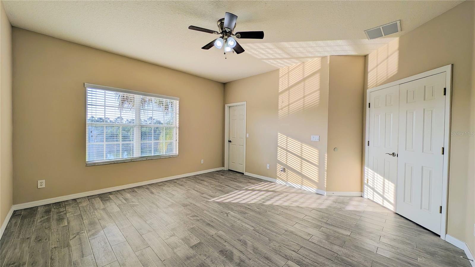 2749 OAKWATER DR #2749