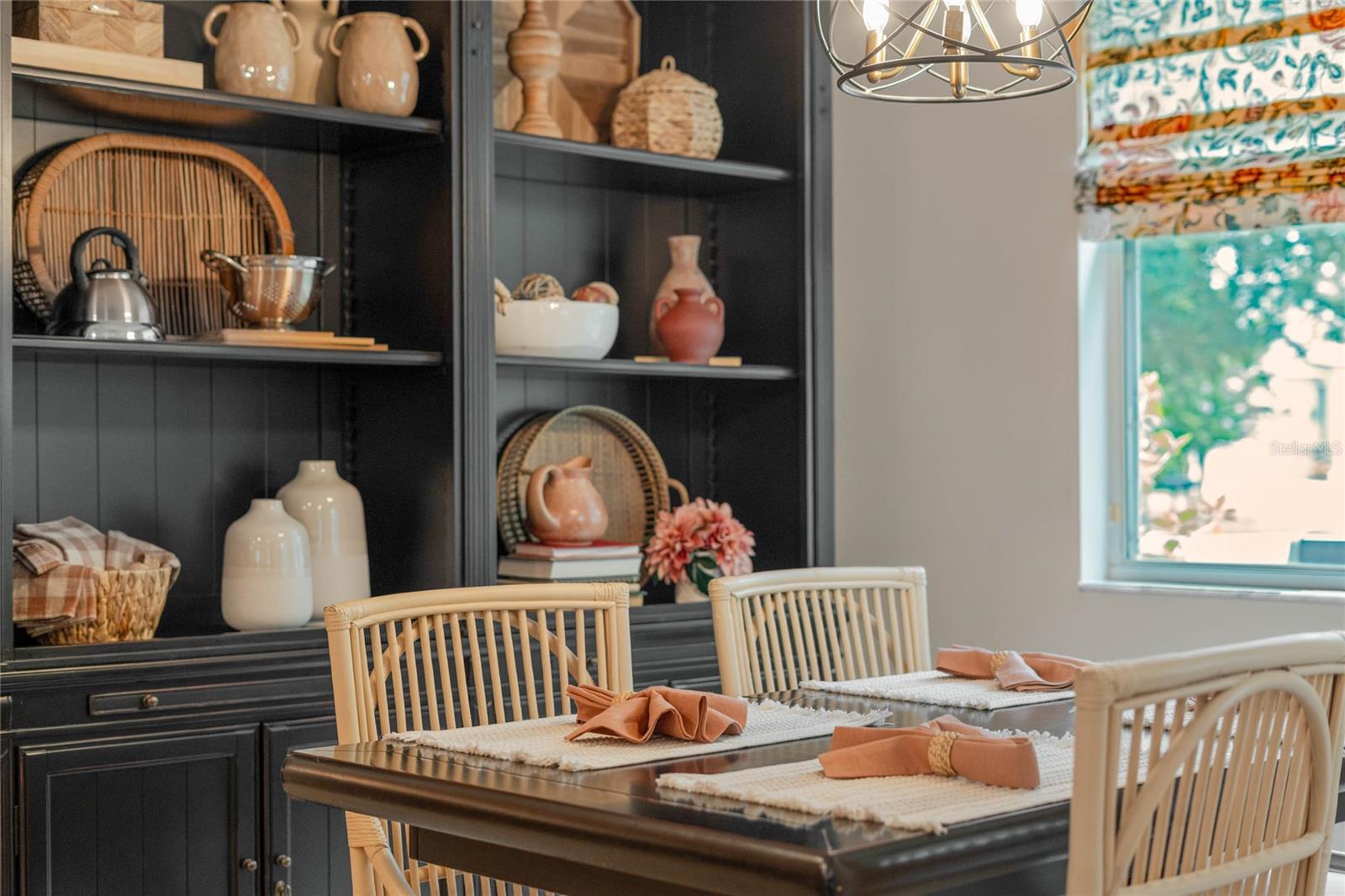 2833 SILVER SANDS ST