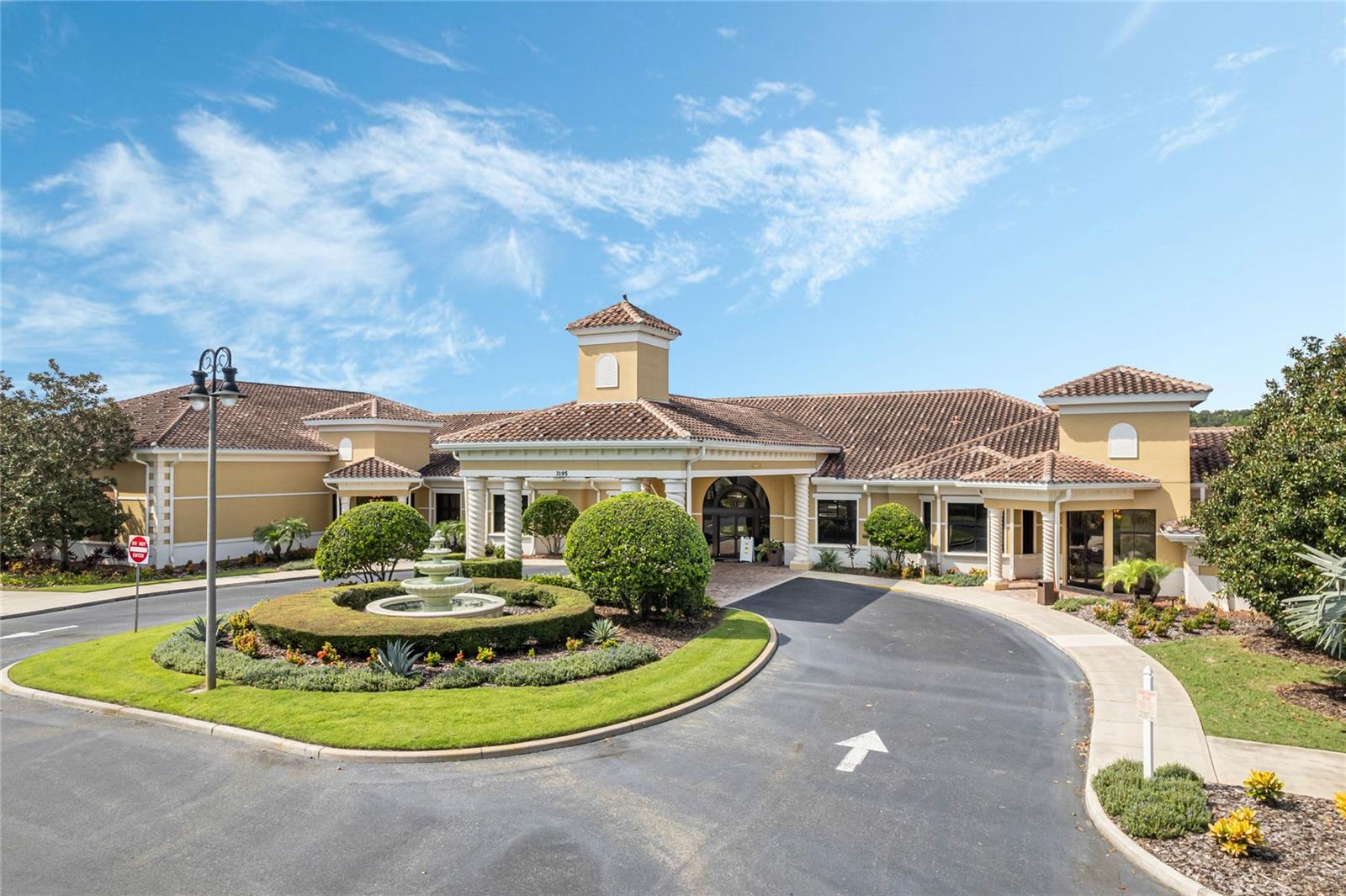 2833 SILVER SANDS ST