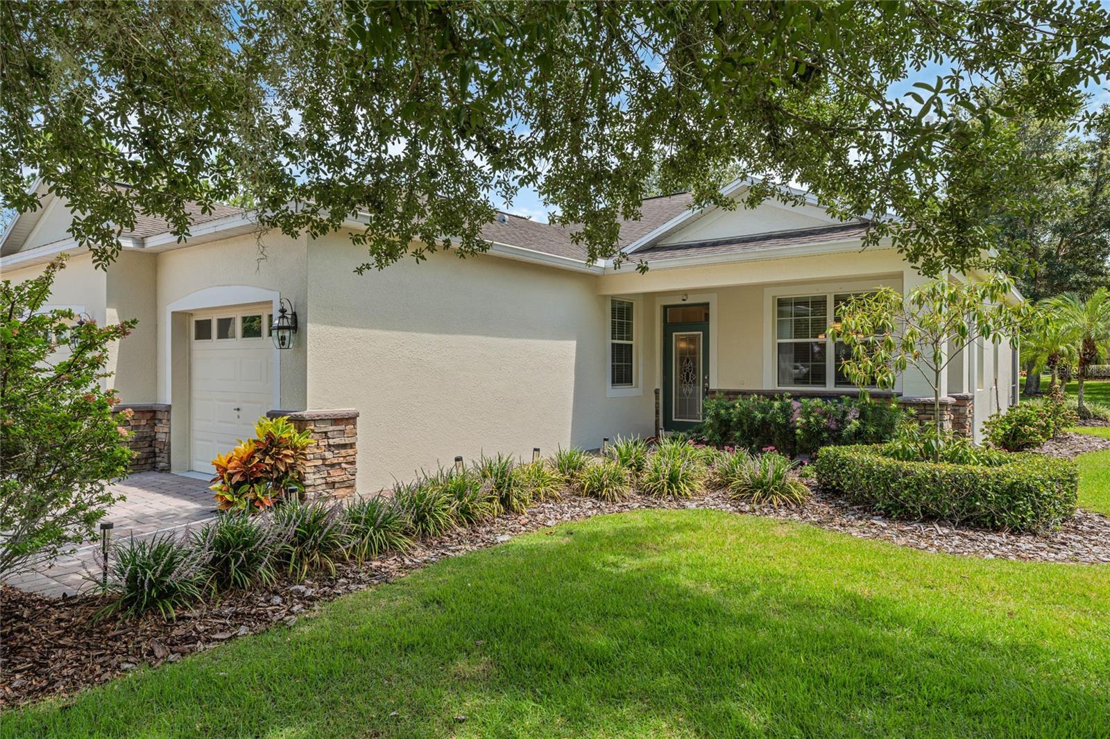 2833 SILVER SANDS ST