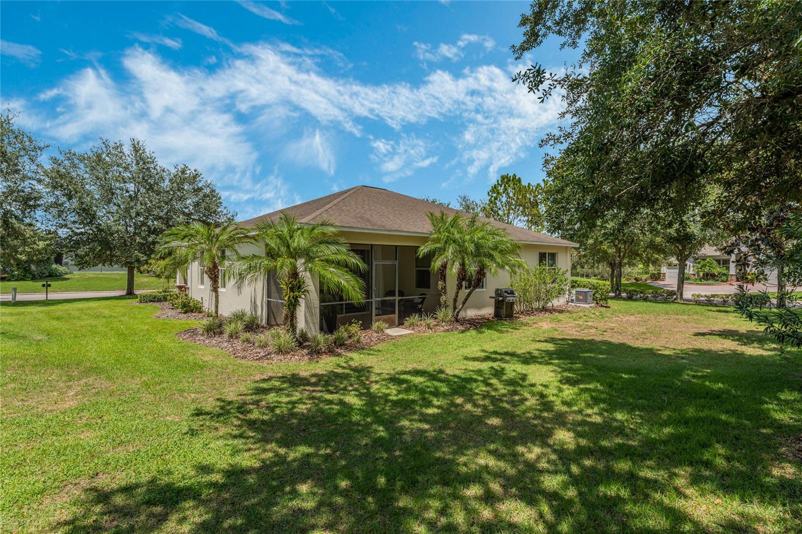 2833 SILVER SANDS ST