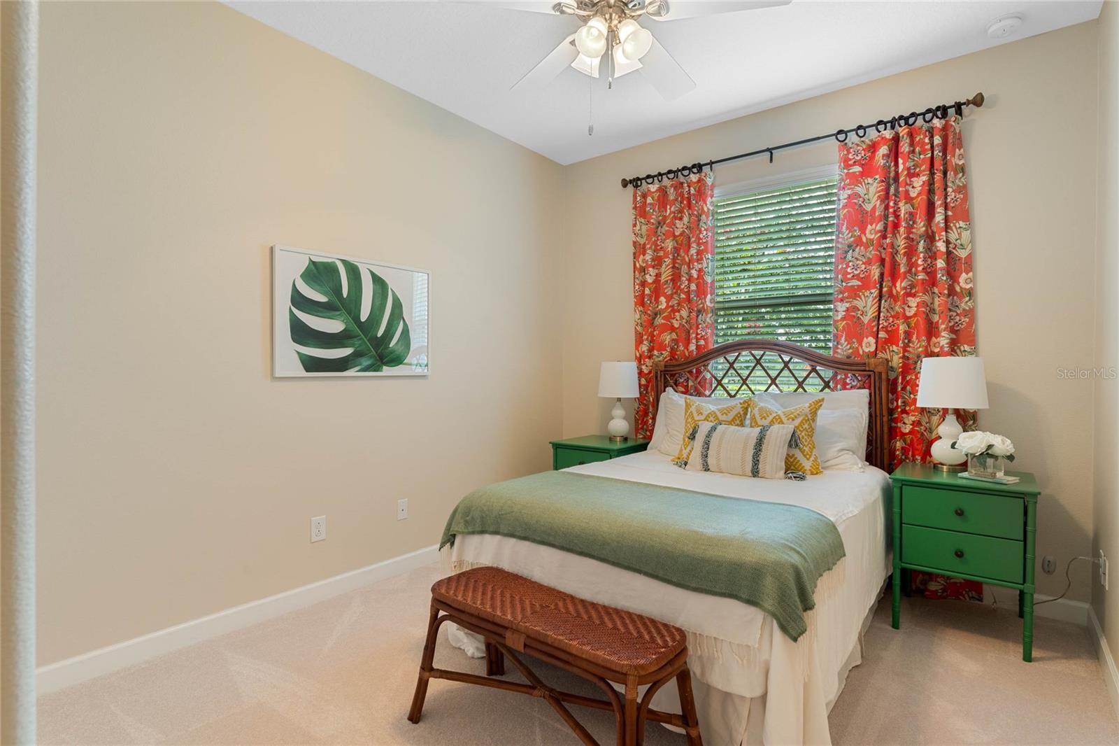 2833 SILVER SANDS ST