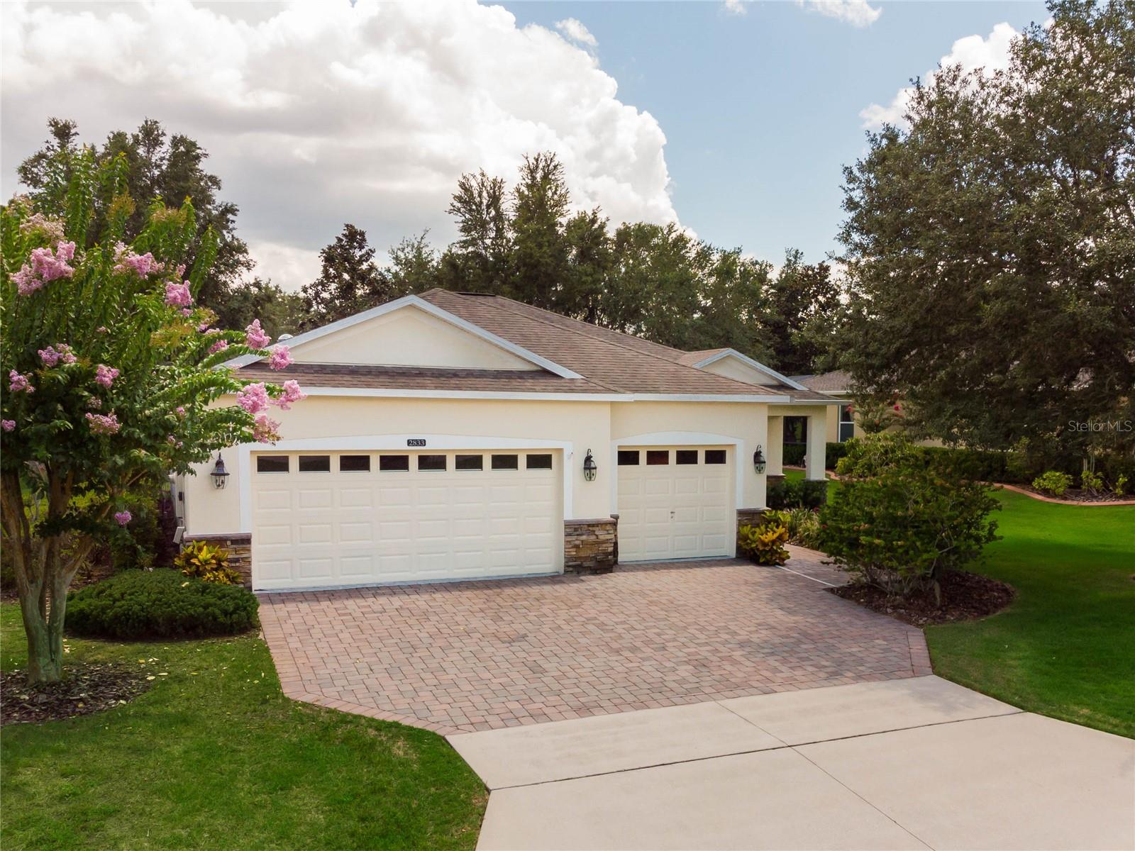 2833 SILVER SANDS ST