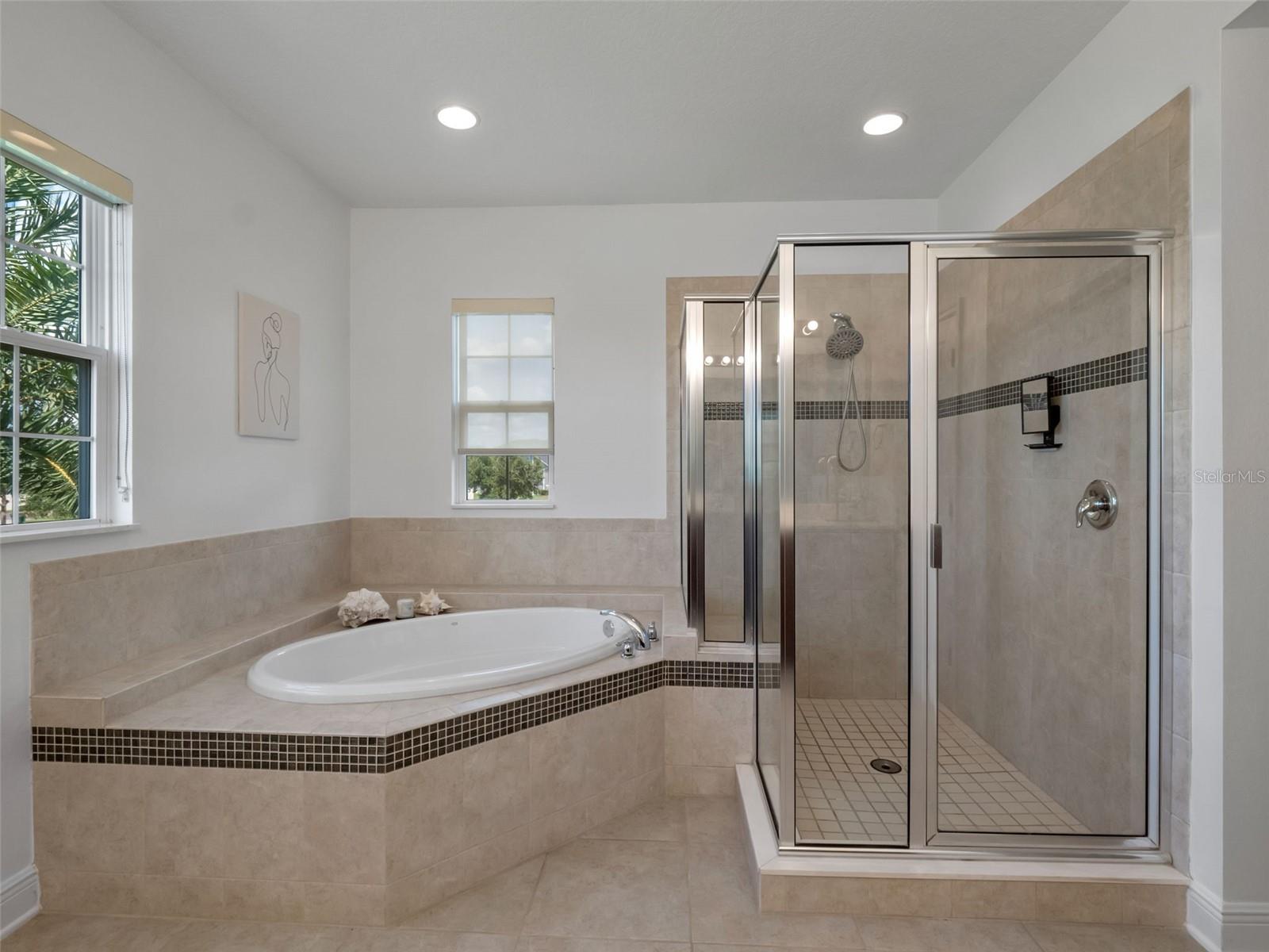 16086 JOHNS LAKE OVERLOOK DR