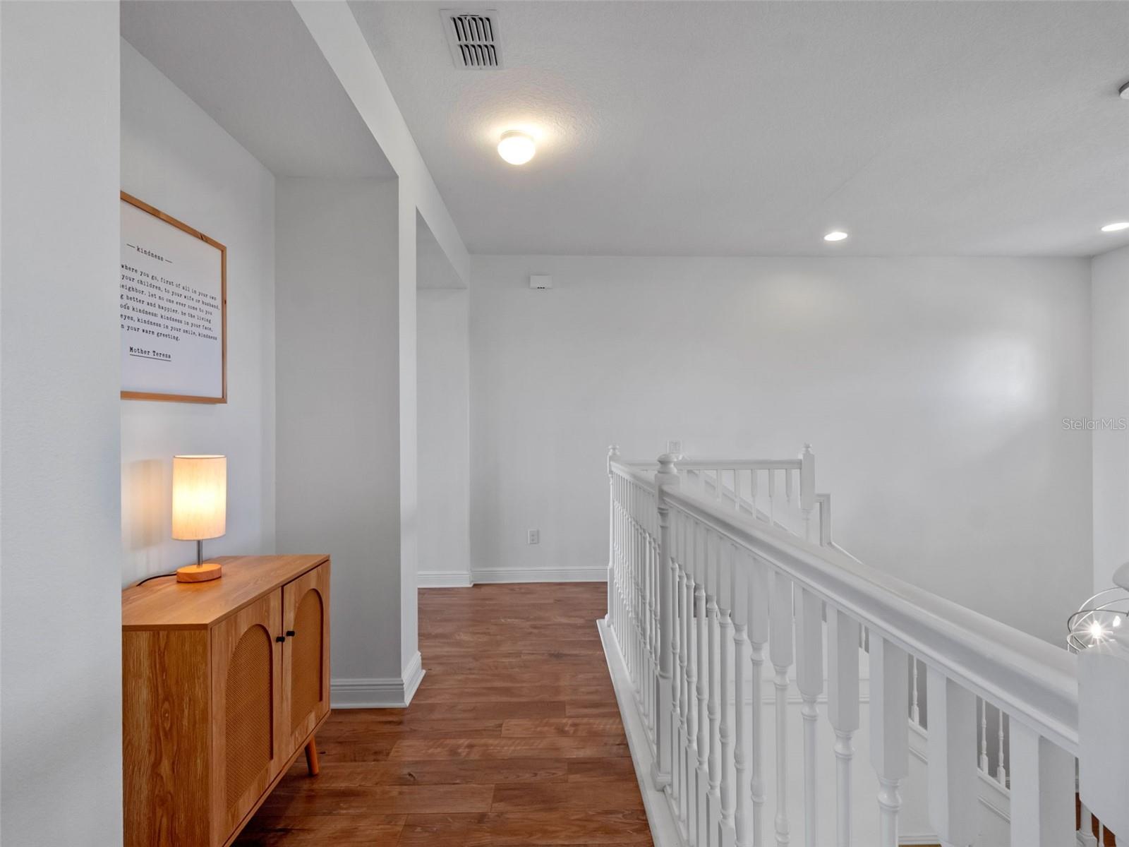 16086 JOHNS LAKE OVERLOOK DR