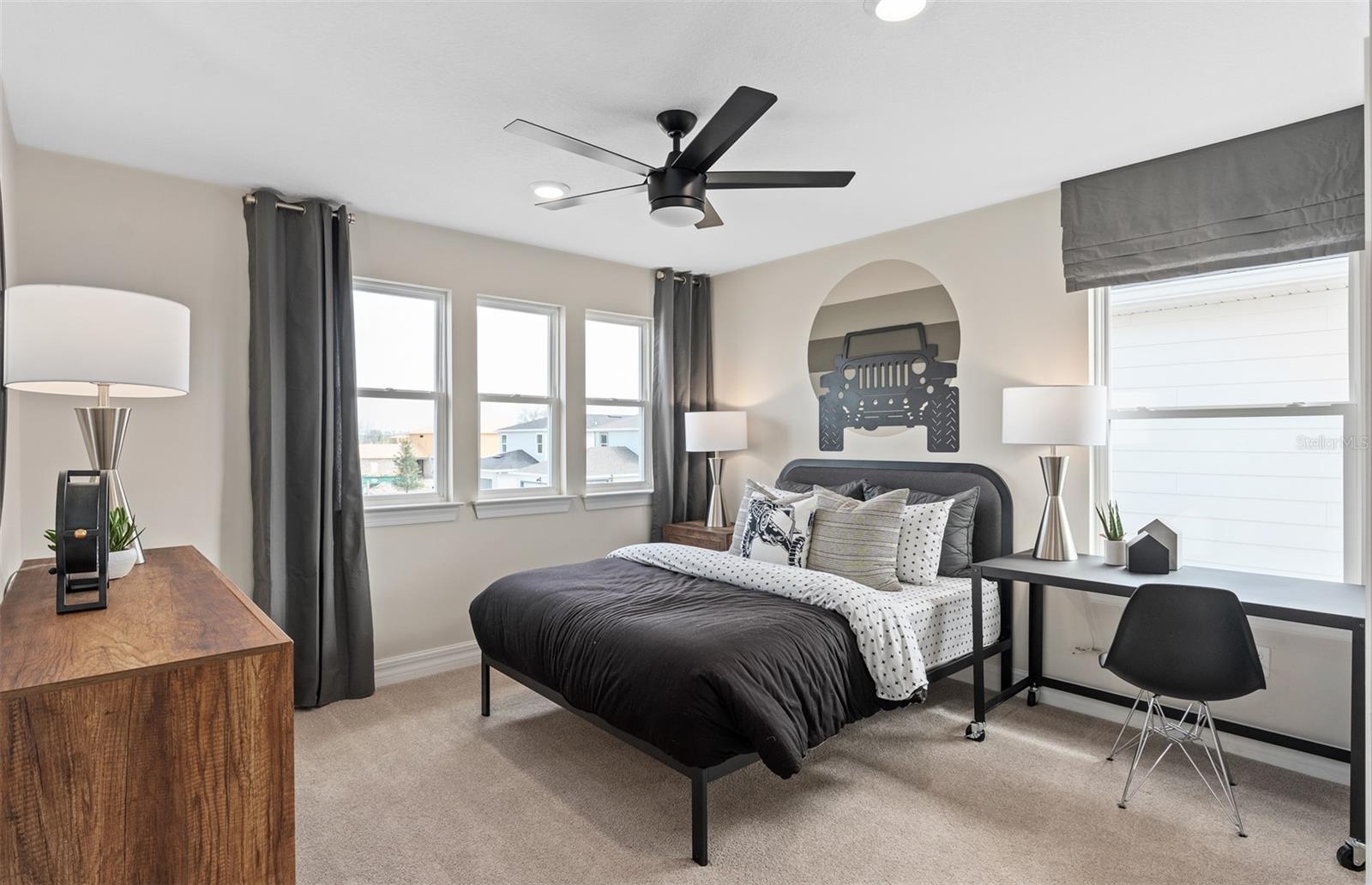 4132 WINDING PINES DR