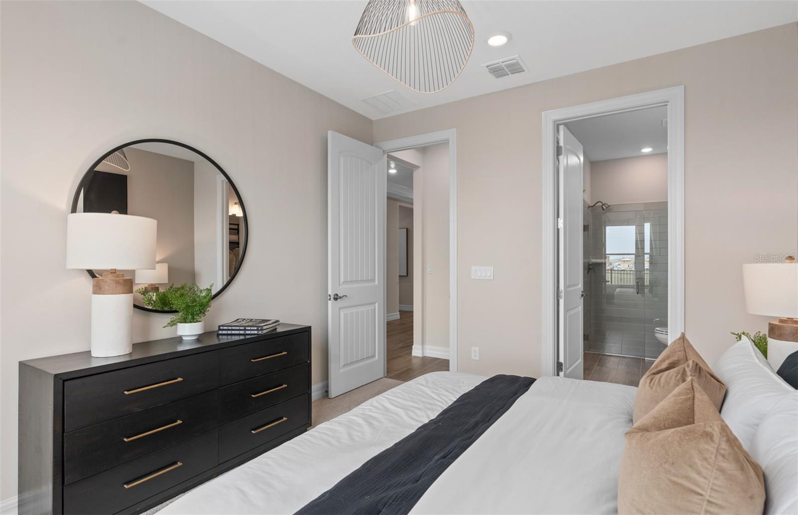 4132 WINDING PINES DR