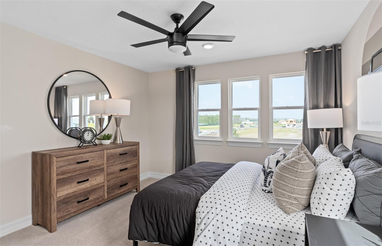 4132 WINDING PINES DR