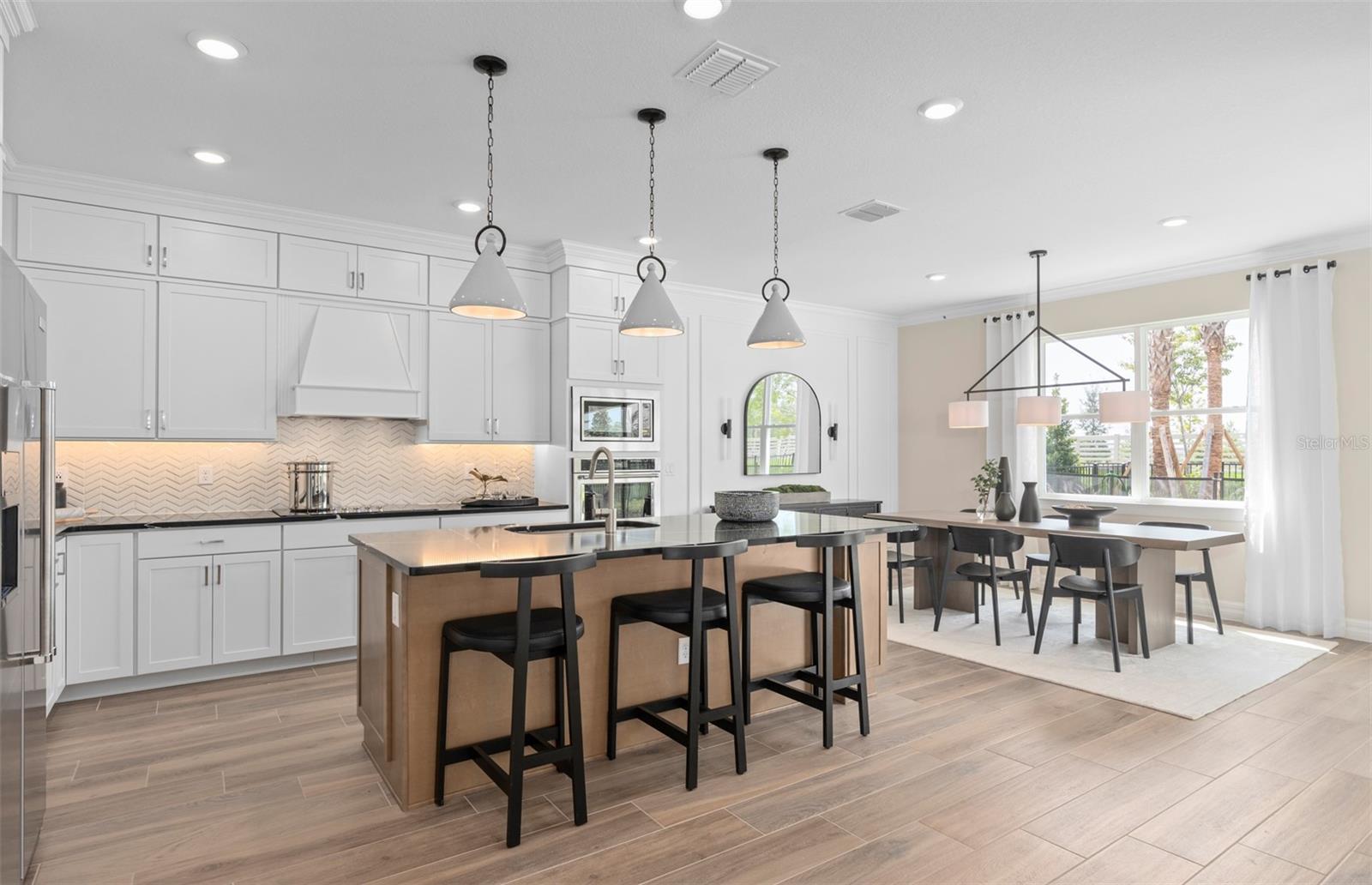 4132 WINDING PINES DR