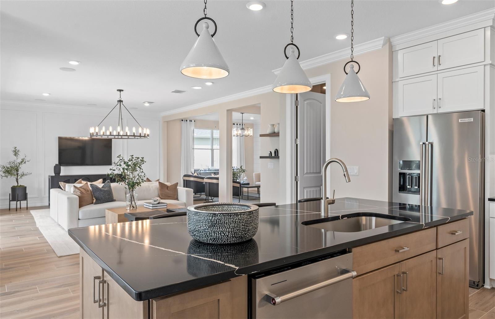 4132 WINDING PINES DR