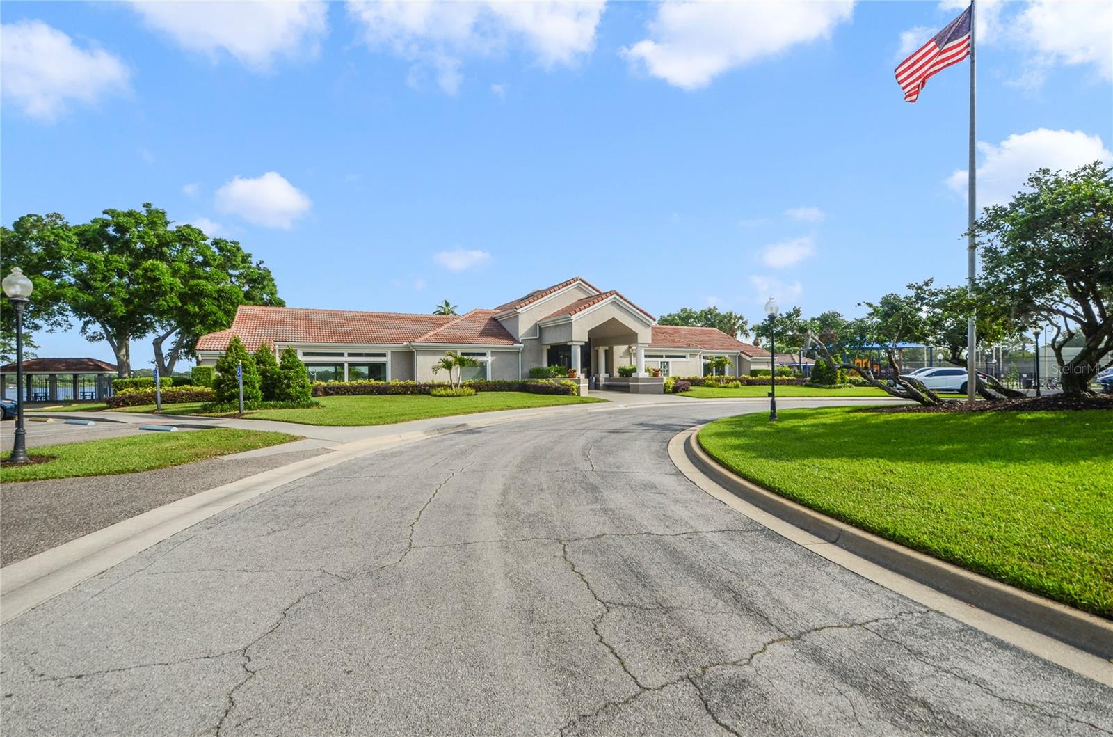 6014 CRYSTAL VIEW DR