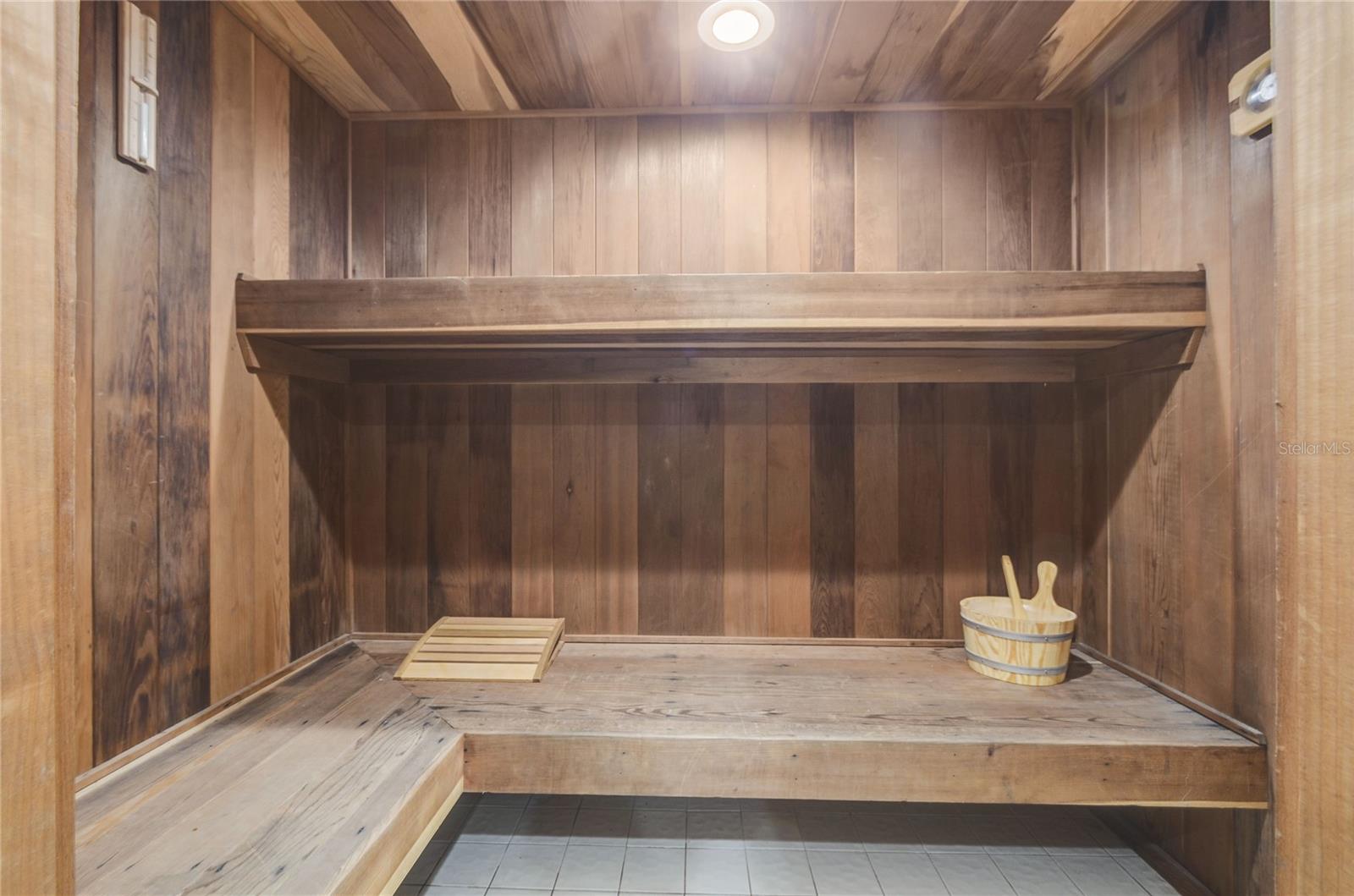 6014 CRYSTAL VIEW DR