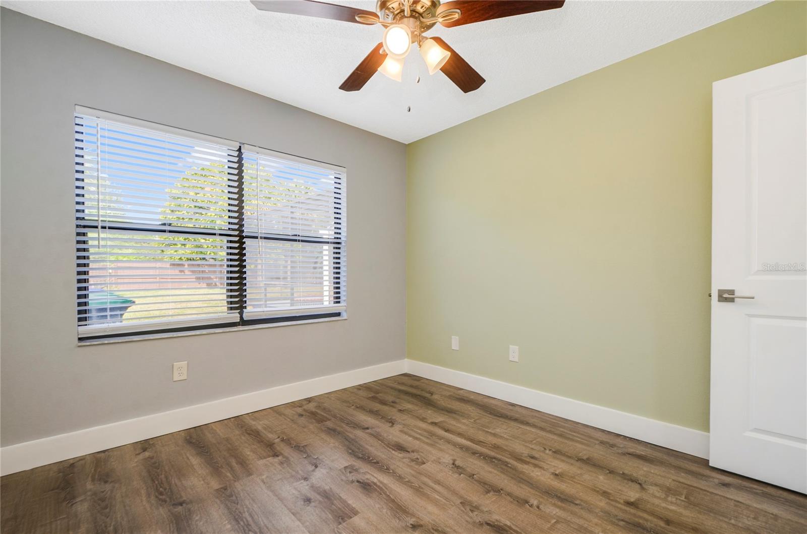 6014 CRYSTAL VIEW DR