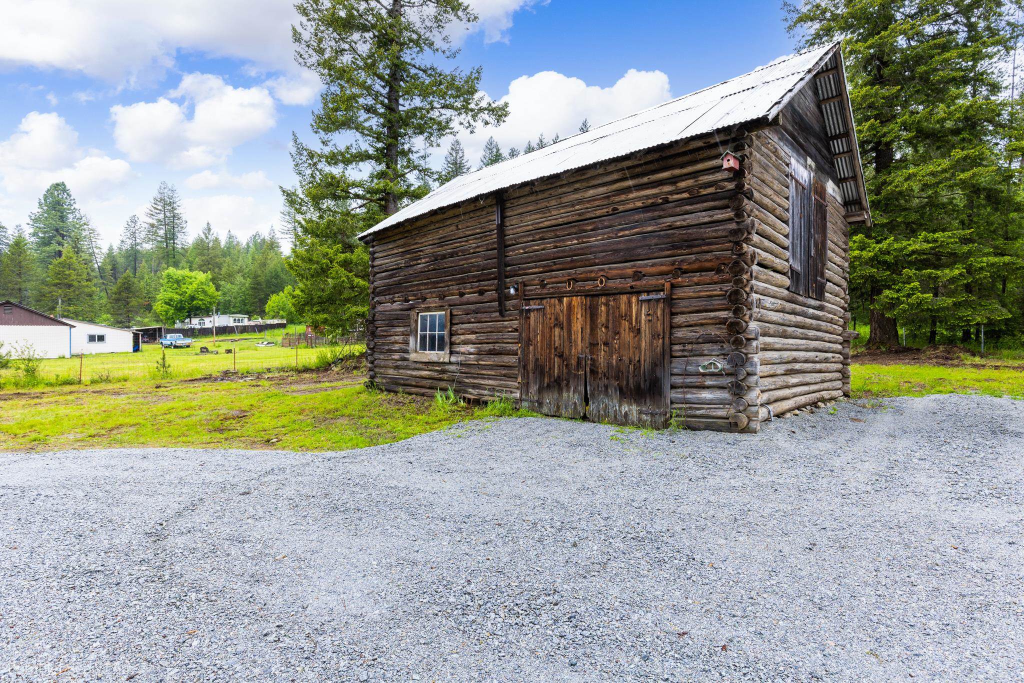 331351 Highway 2 Hwy