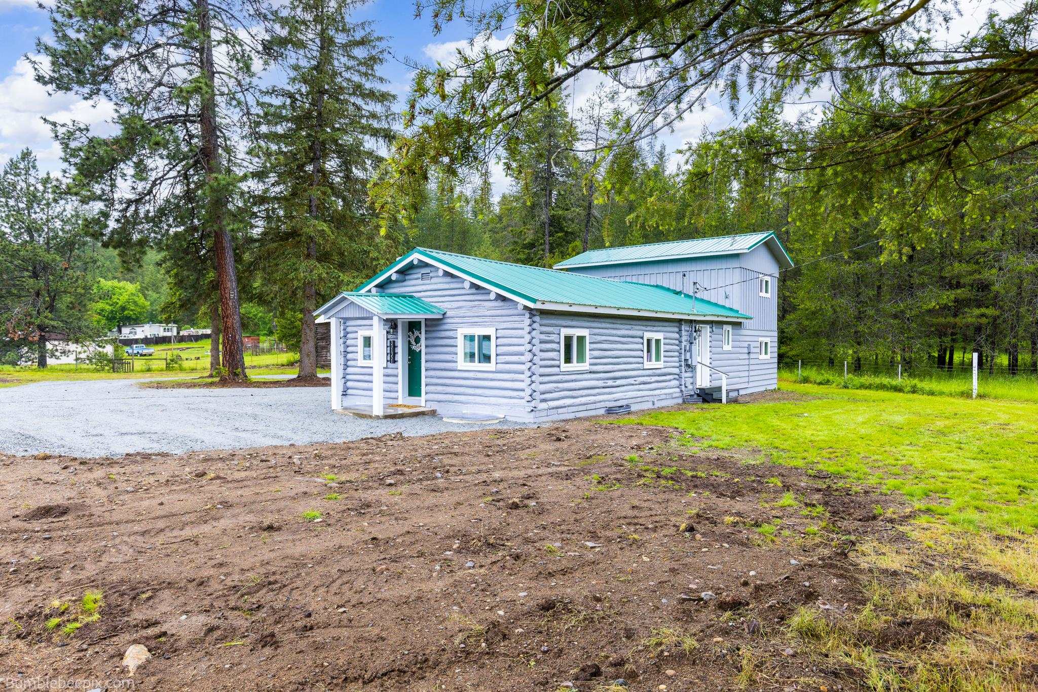 331351 Highway 2 Hwy