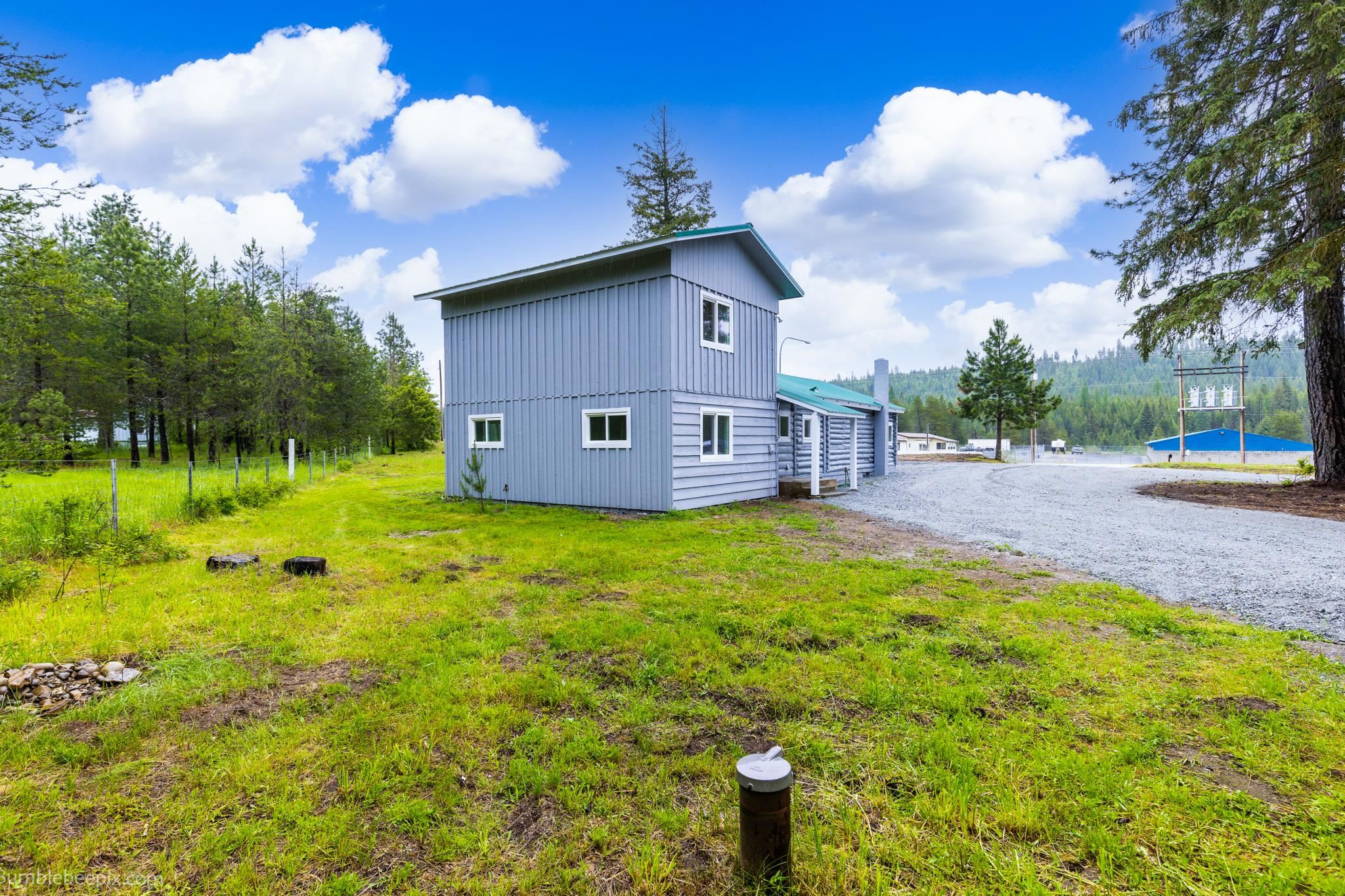 331351 Highway 2 Hwy