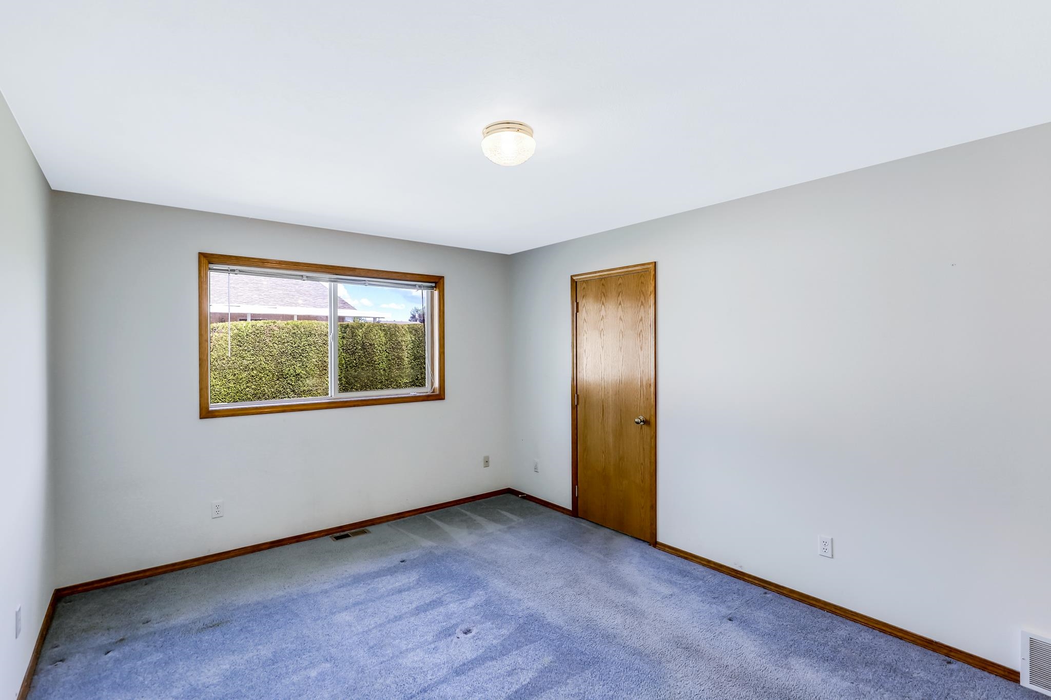 1712 S Newer Ln