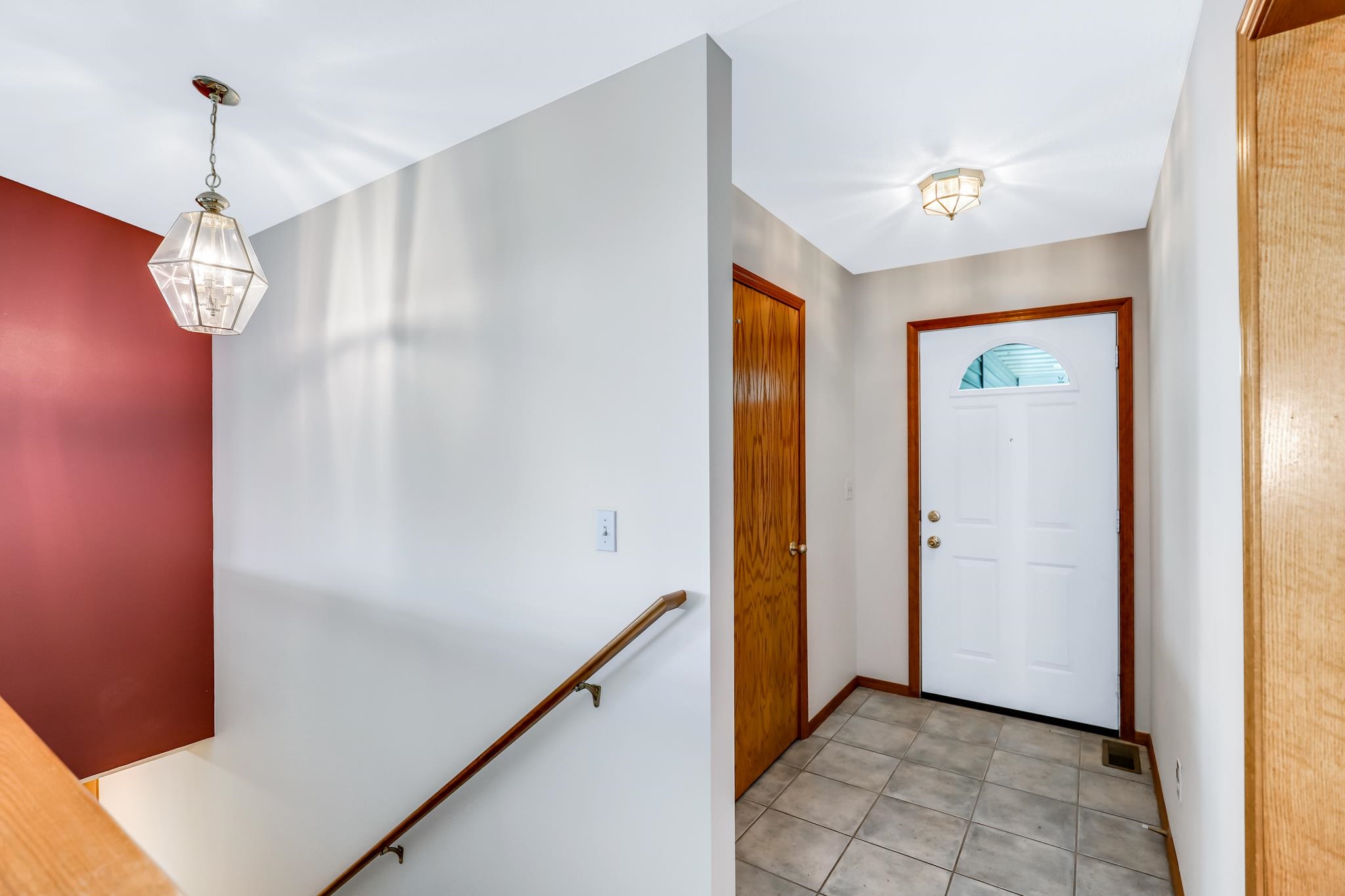 1712 S Newer Ln