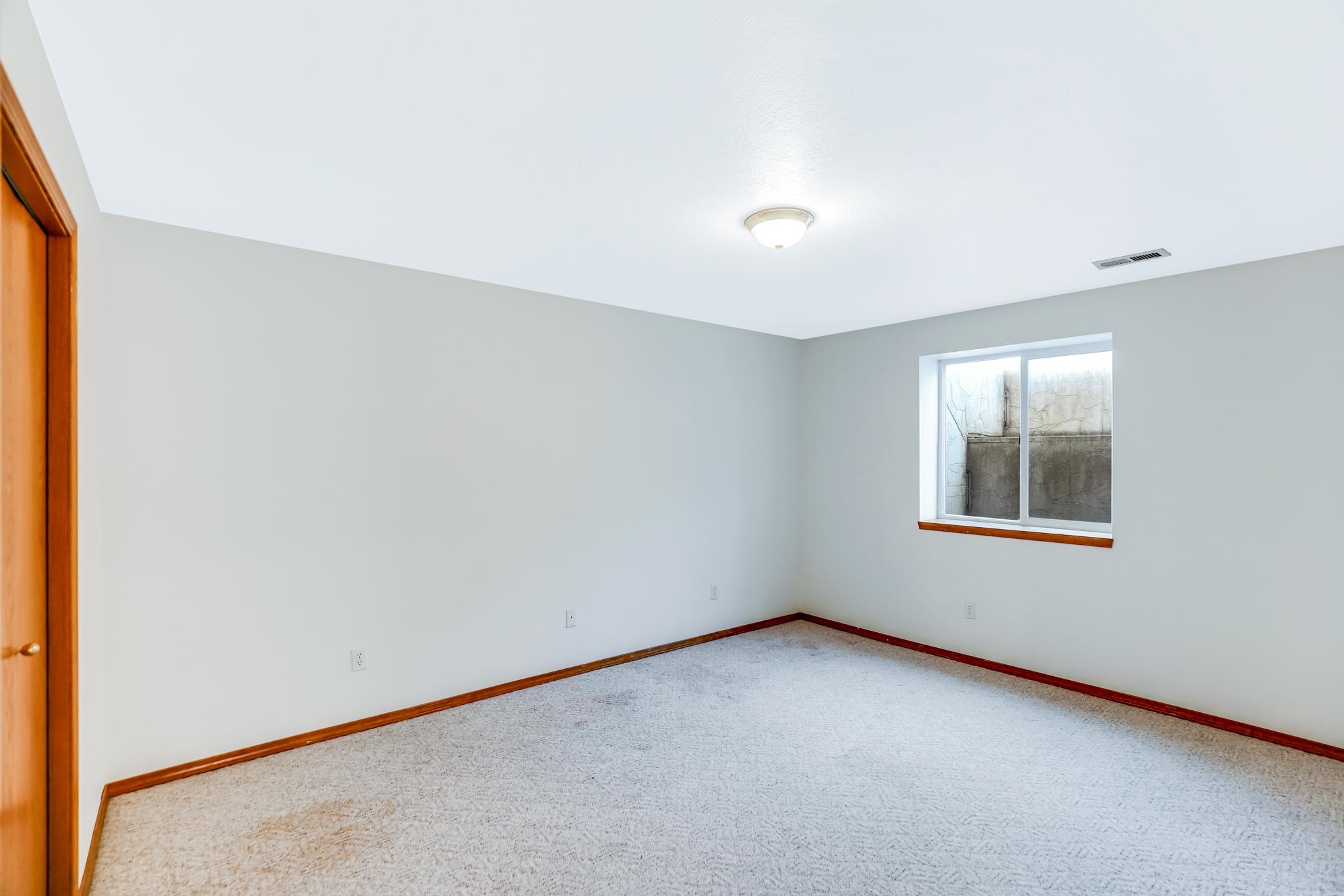 1712 S Newer Ln