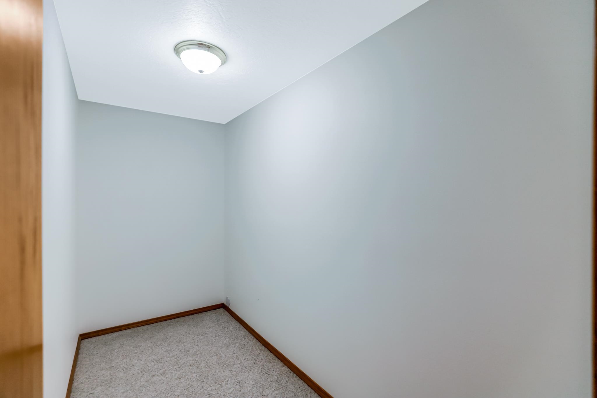1712 S Newer Ln