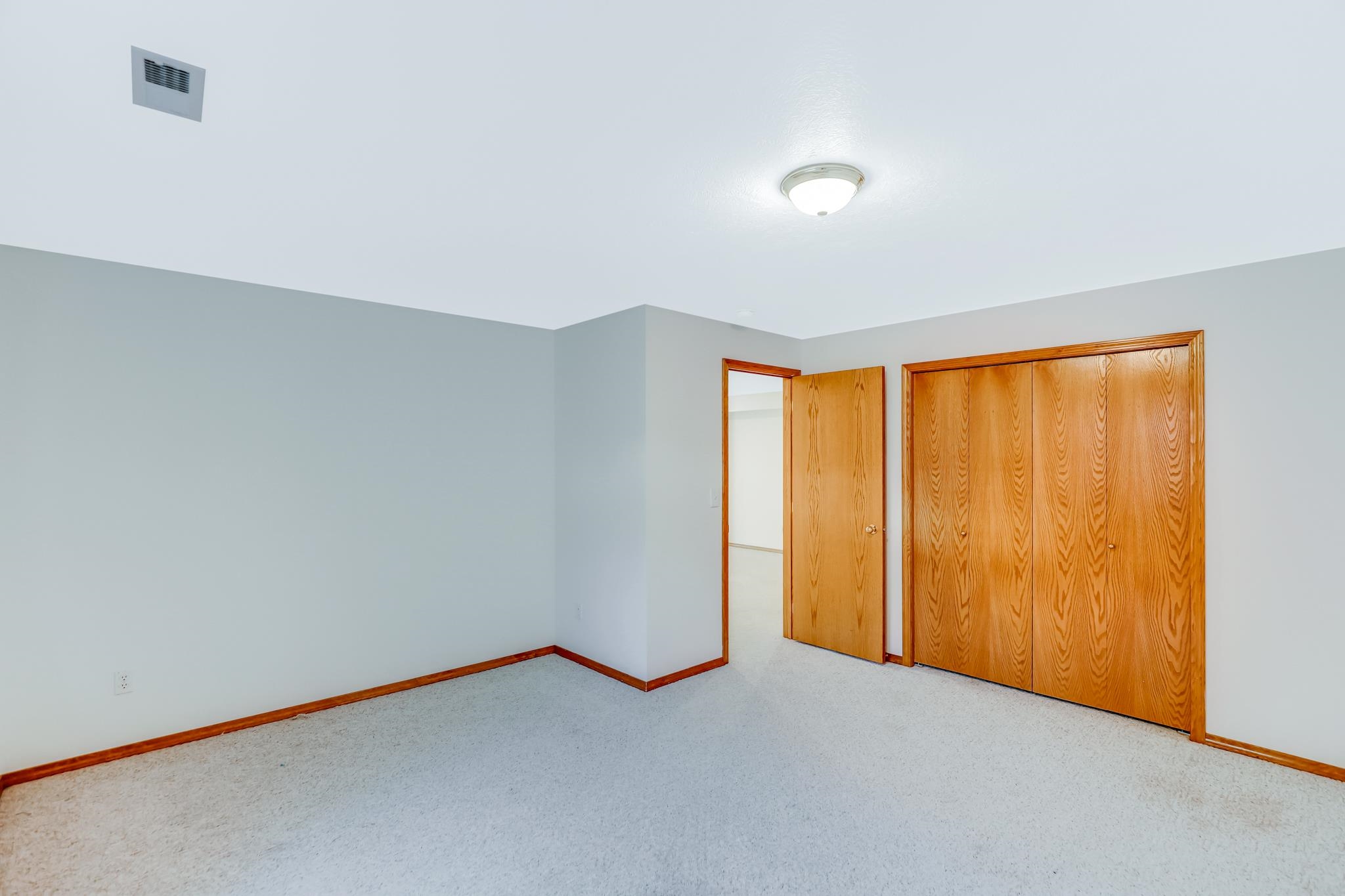 1712 S Newer Ln