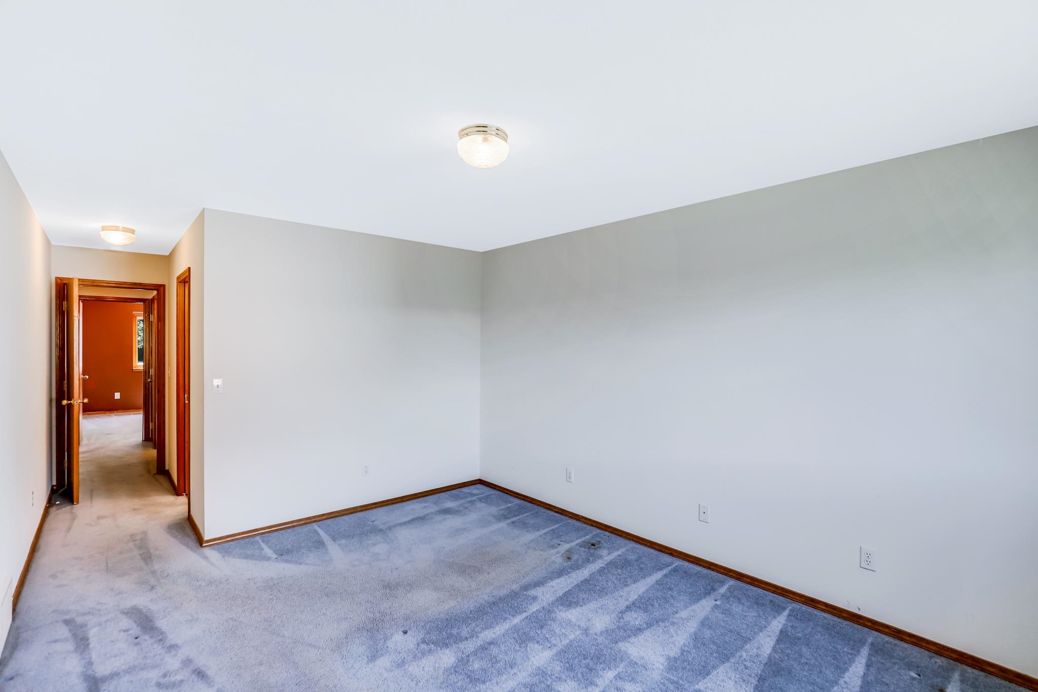 1712 S Newer Ln