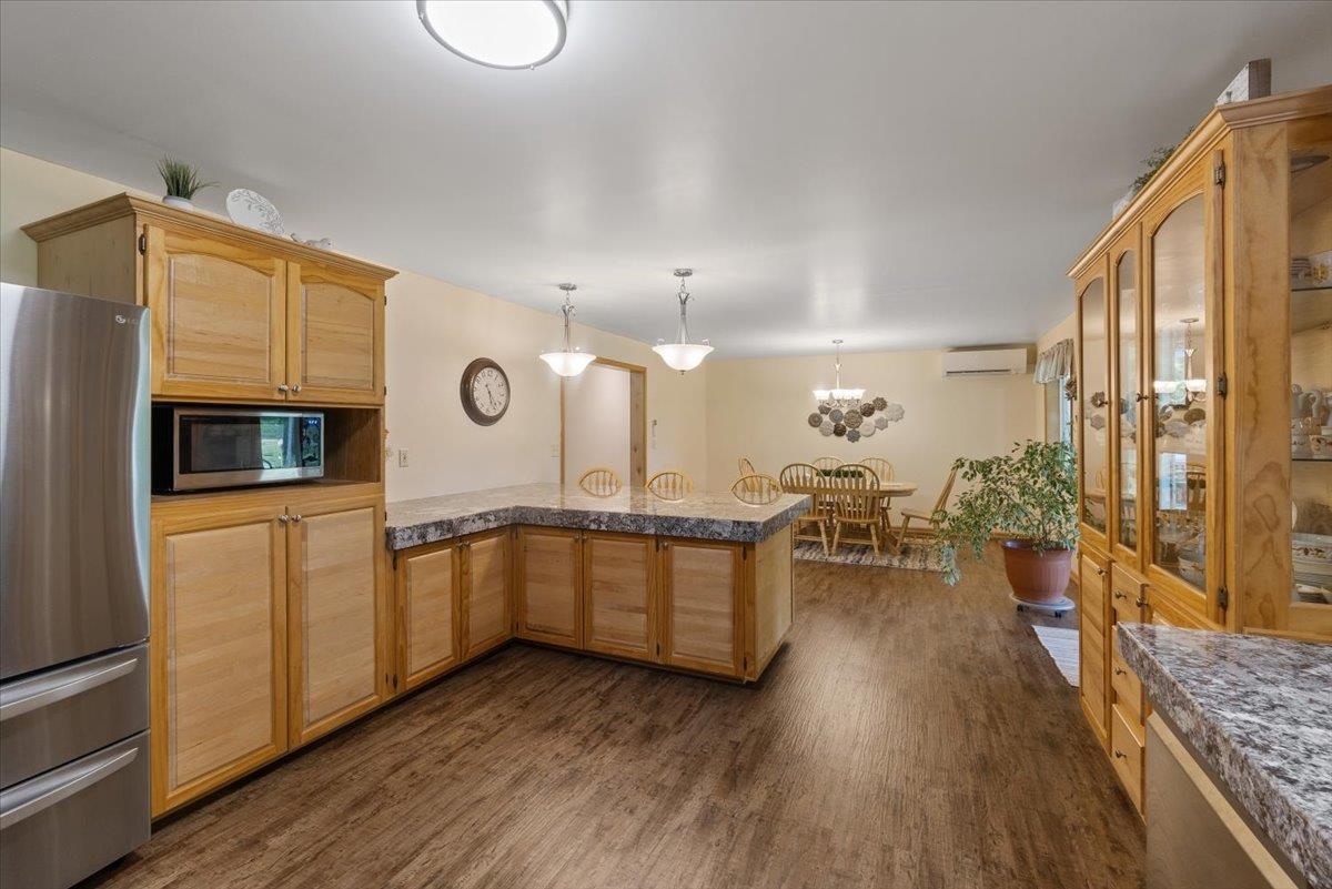 1352 Green Rd