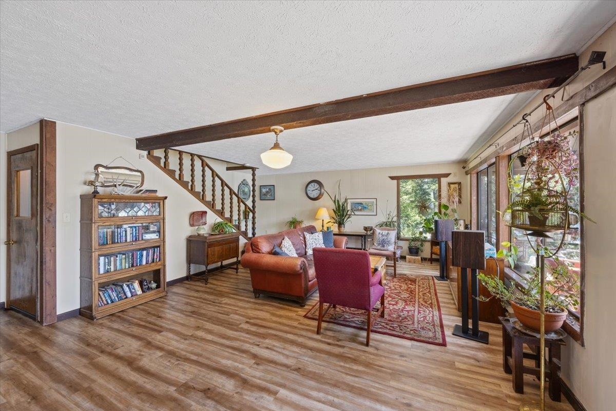 8512 Fertile Valley Rd