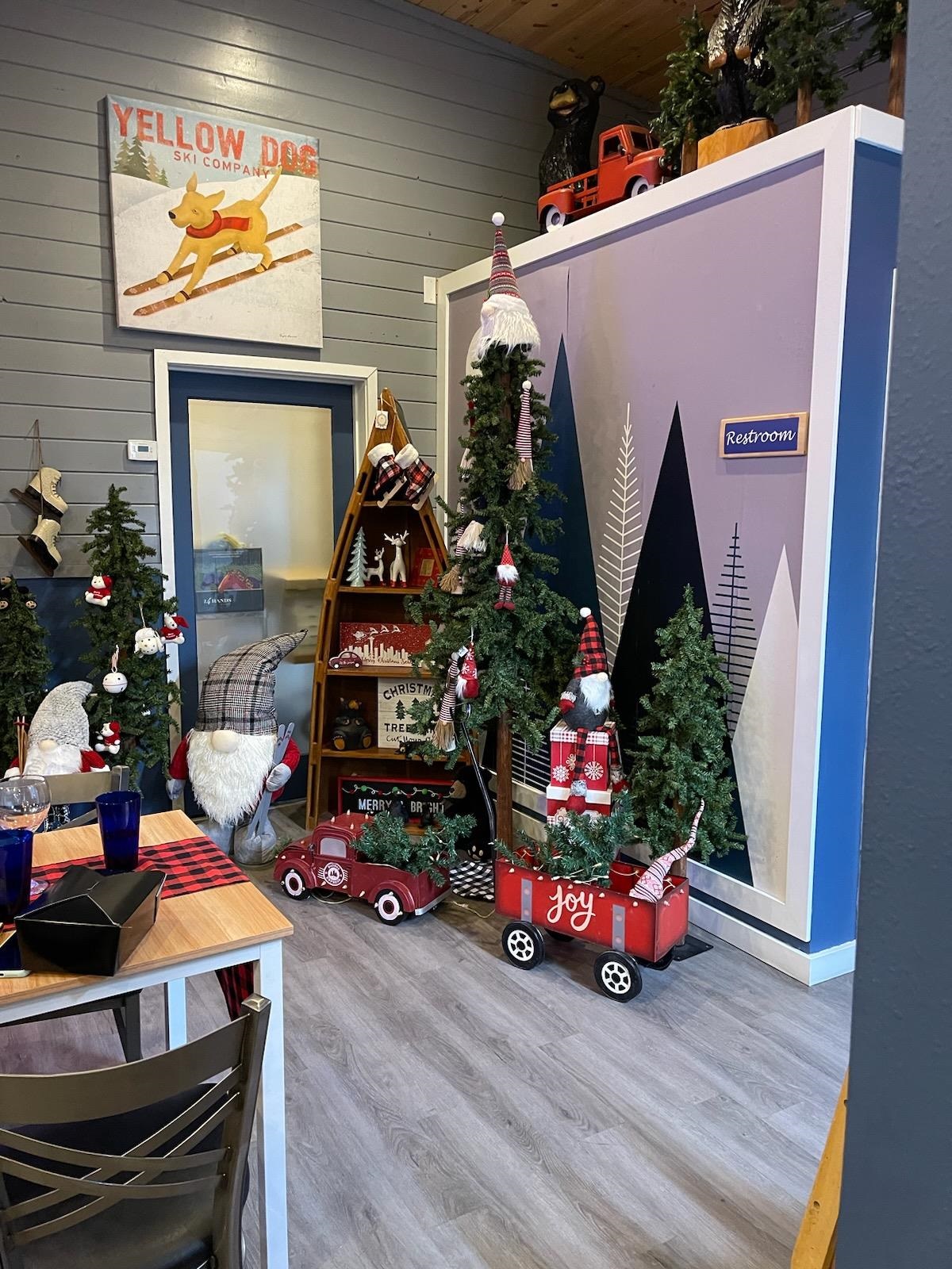 802 Southshore Diamond Lake Rd