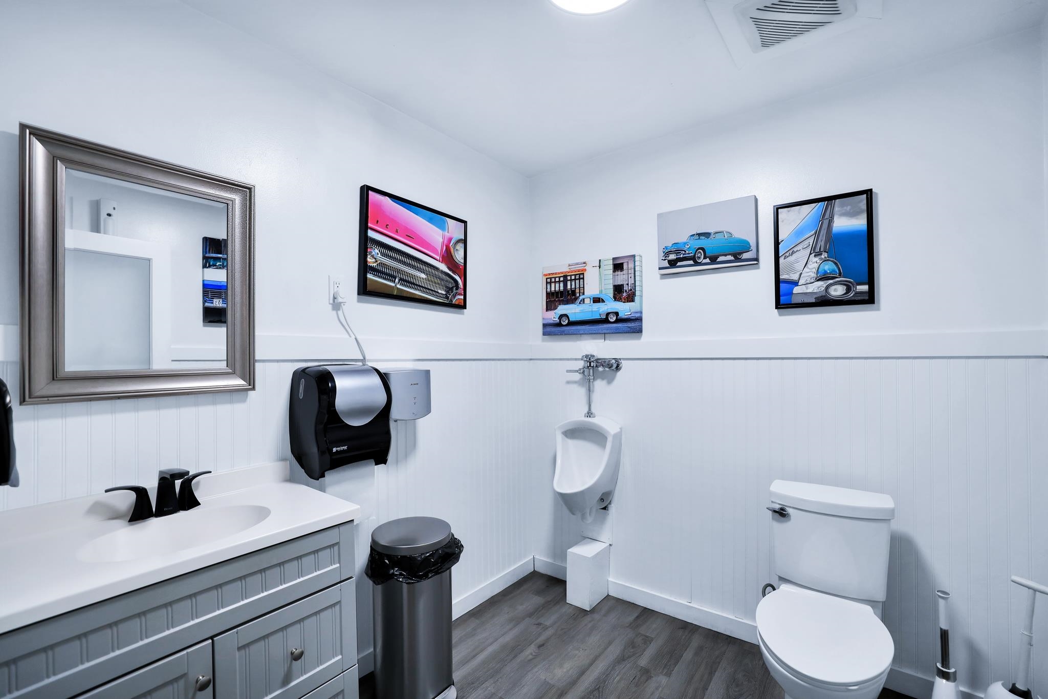 802 Southshore Diamond Lake Rd