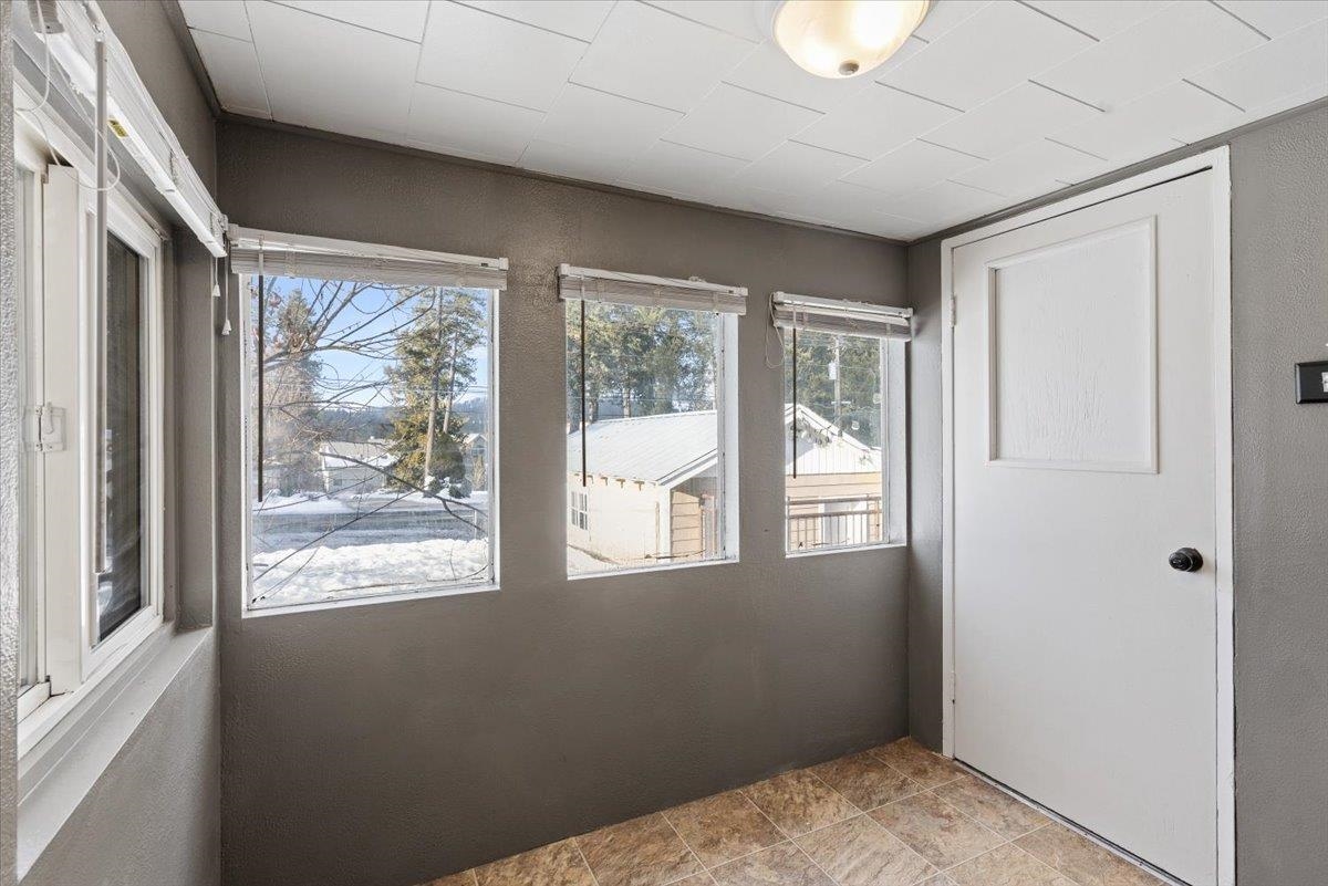 552 Southshore Diamond Lake Rd