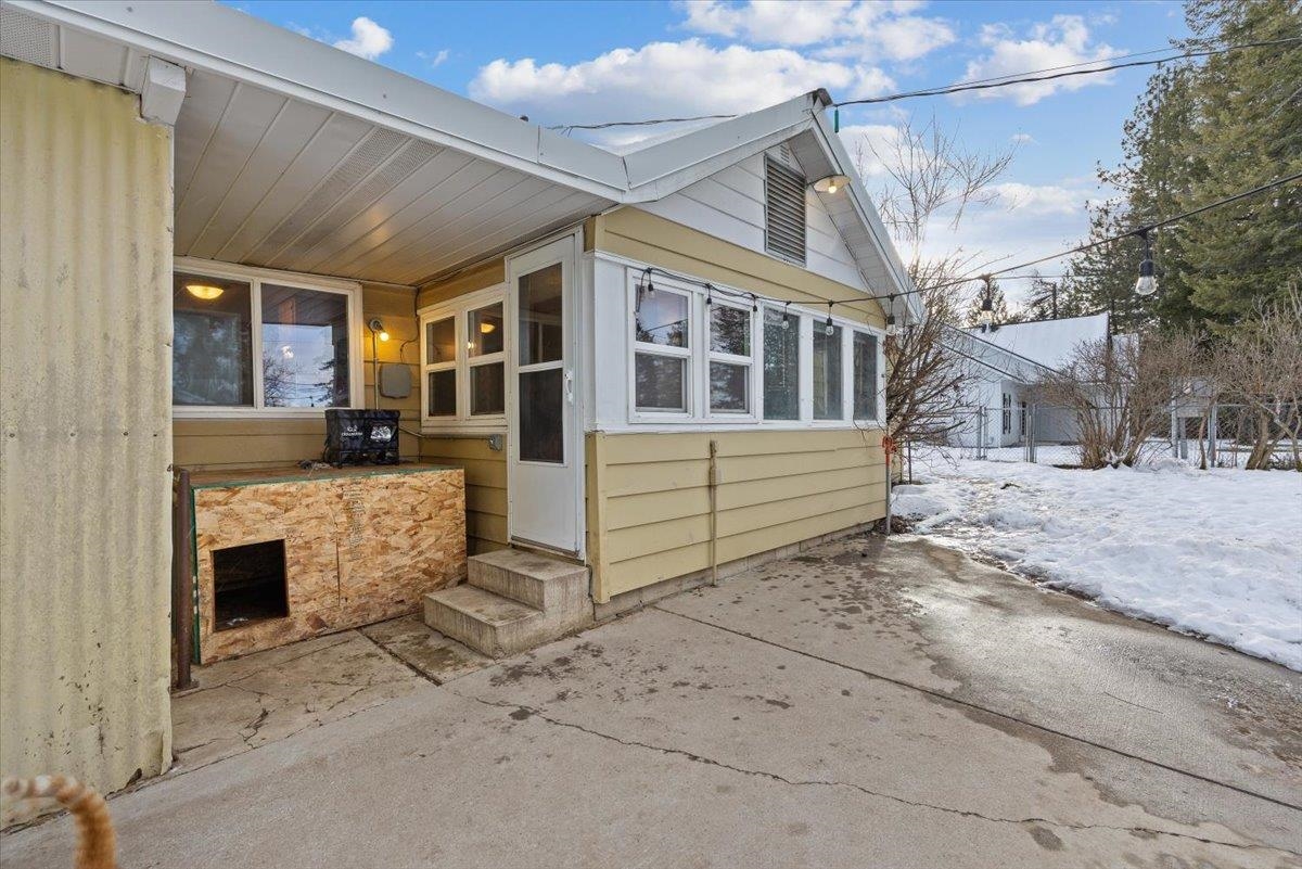 552 Southshore Diamond Lake Rd