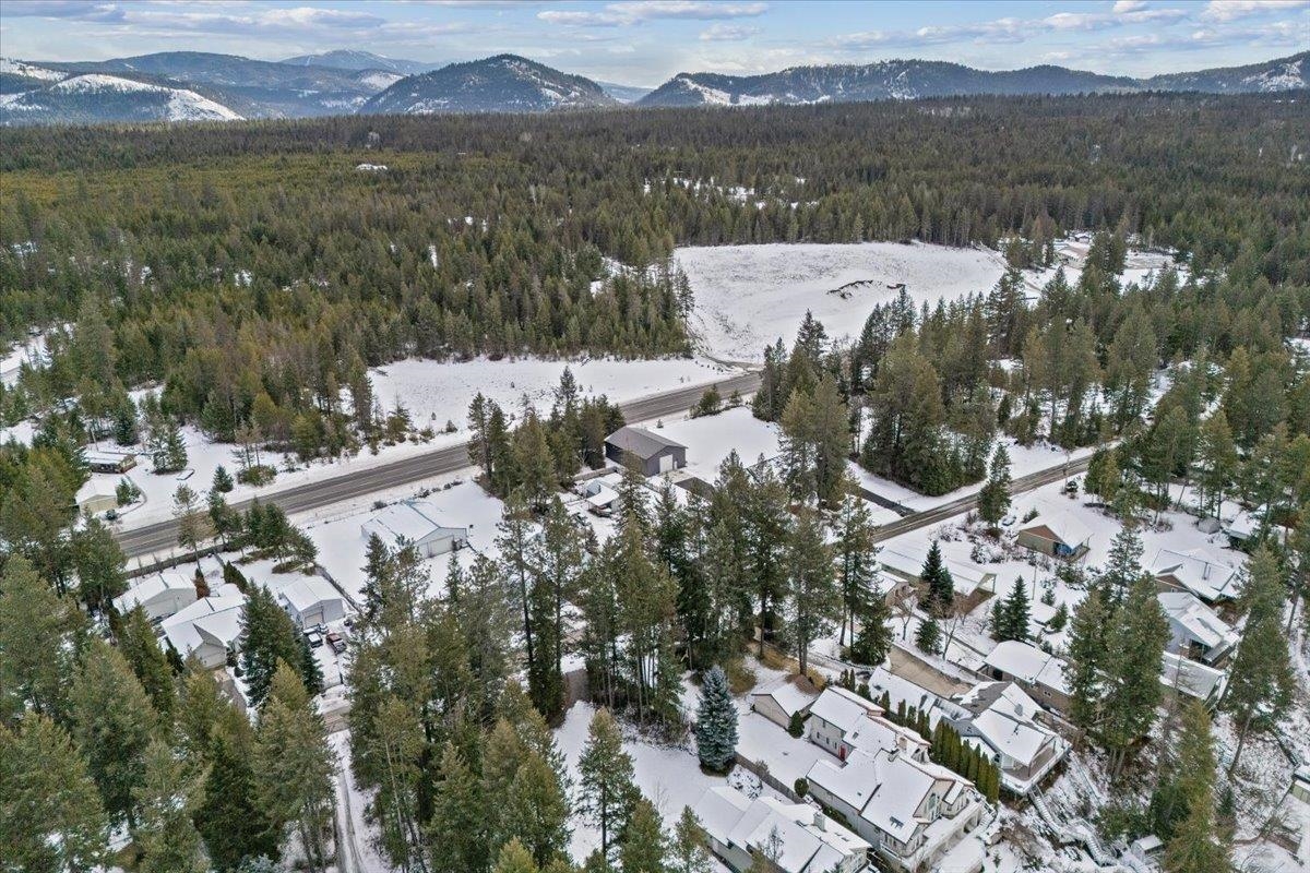 552 Southshore Diamond Lake Rd