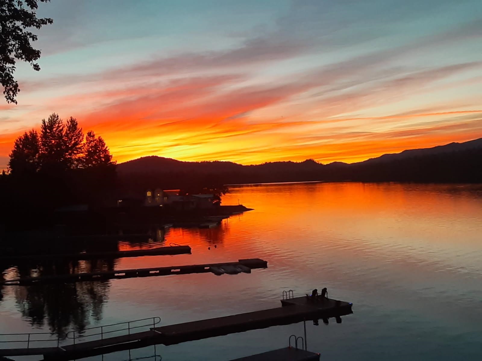 247 Southshore Diamond Lake Rd