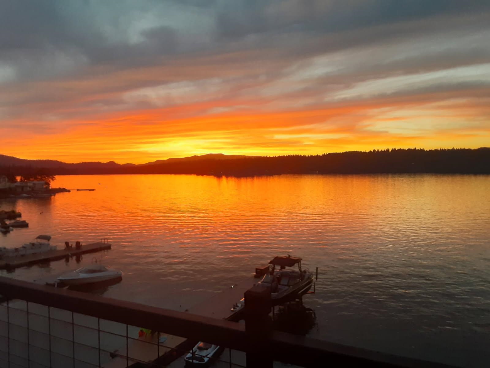 247 Southshore Diamond Lake Rd