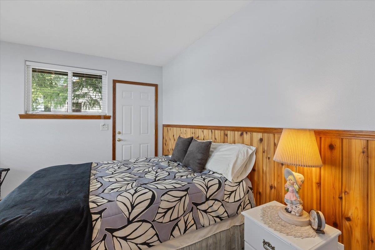 247 Southshore Diamond Lake Rd