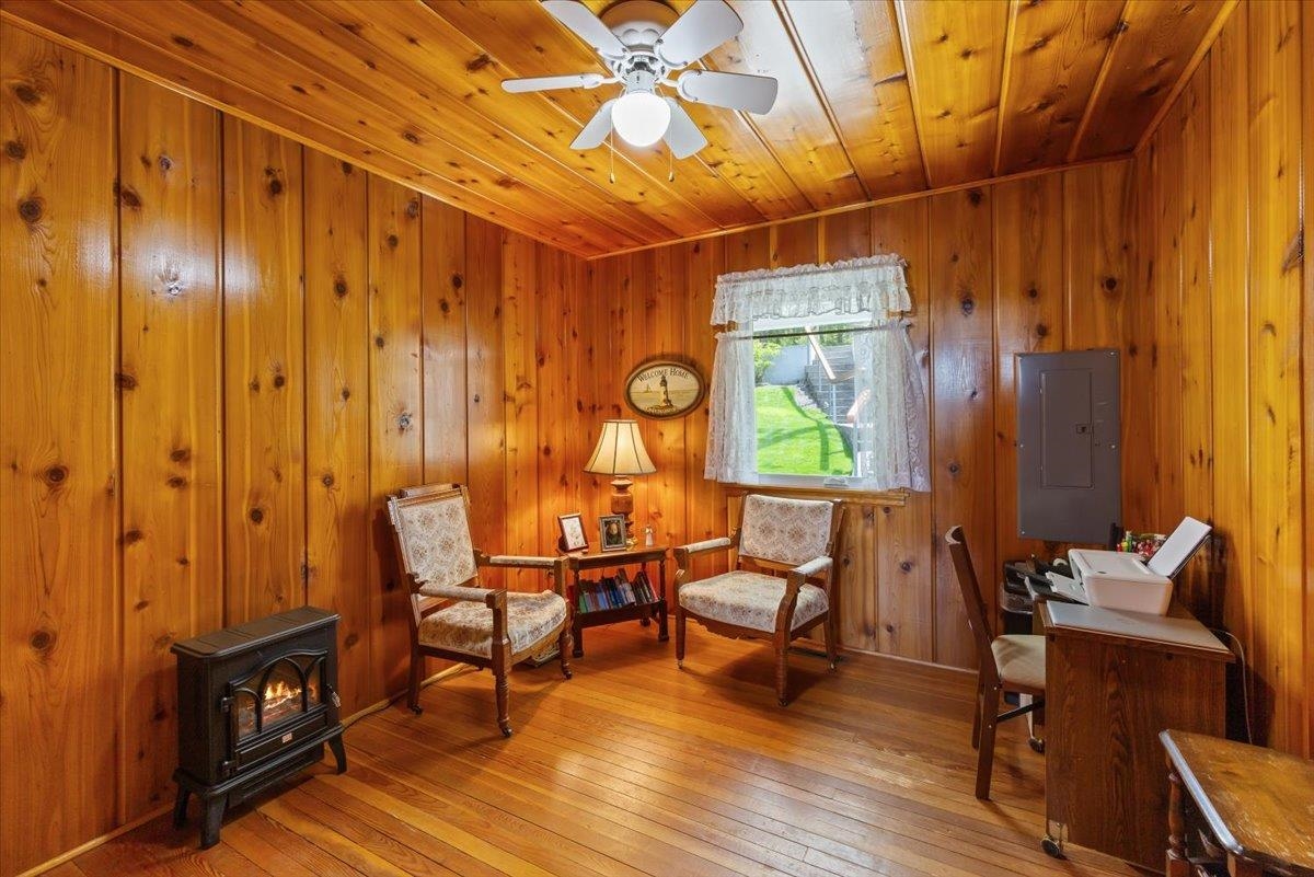 247 Southshore Diamond Lake Rd